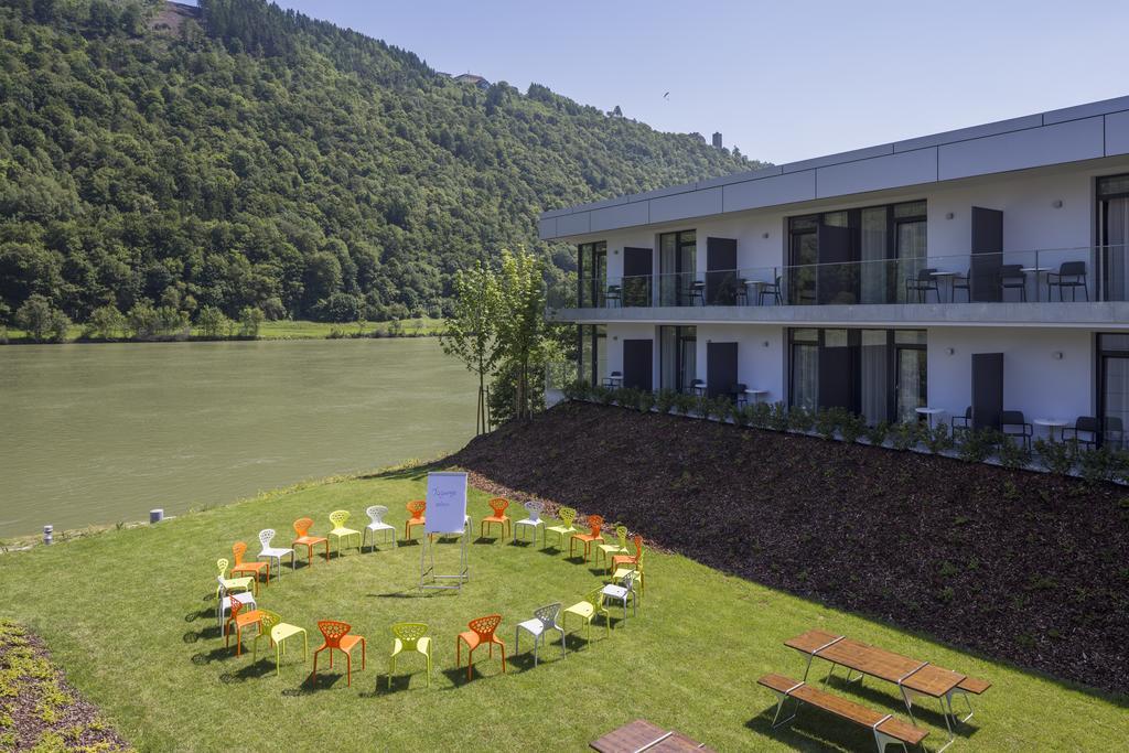 Wesenufer Hotel & Seminarkultur An Der Donau エクステリア 写真