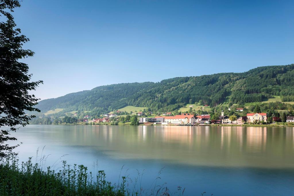 Wesenufer Hotel & Seminarkultur An Der Donau エクステリア 写真