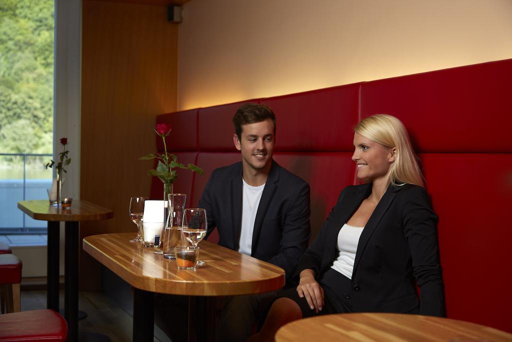 Wesenufer Hotel & Seminarkultur An Der Donau エクステリア 写真