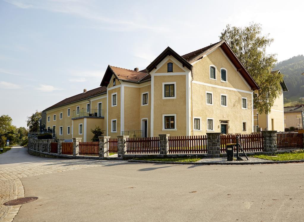 Wesenufer Hotel & Seminarkultur An Der Donau エクステリア 写真