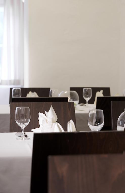 Wesenufer Hotel & Seminarkultur An Der Donau エクステリア 写真
